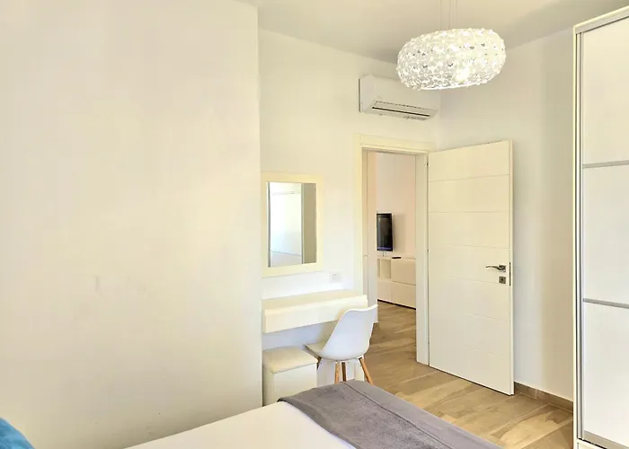 公寓 Sunny - 147 *